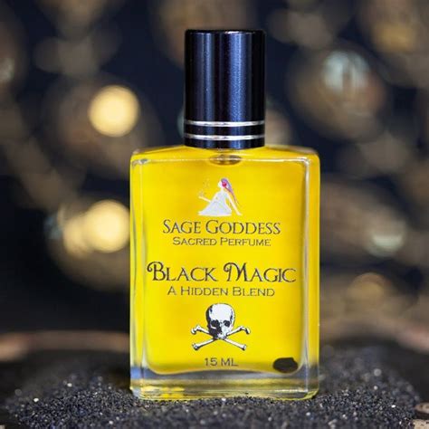 Black magic perfume: a potion for seduction and mystery
